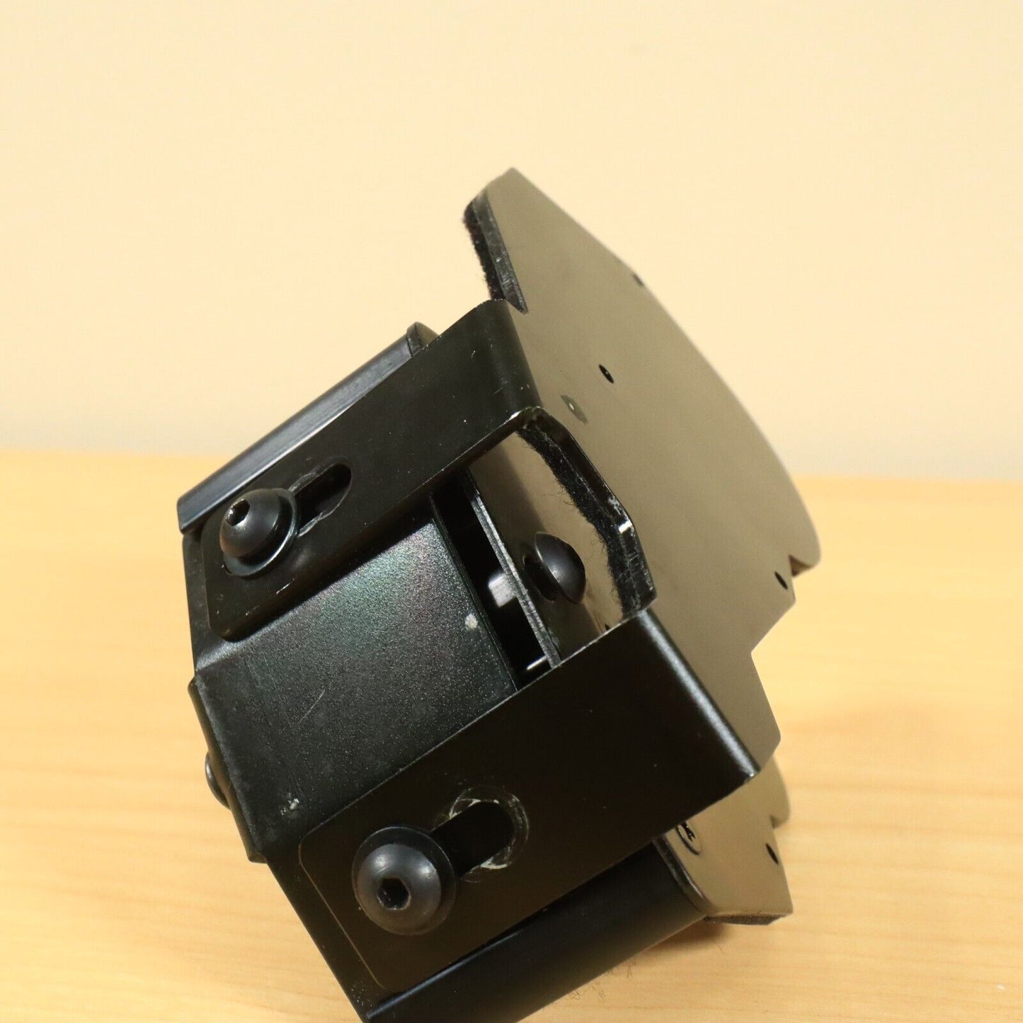 Roland GK-3B Synth Bass Guitar Mounting Bracket