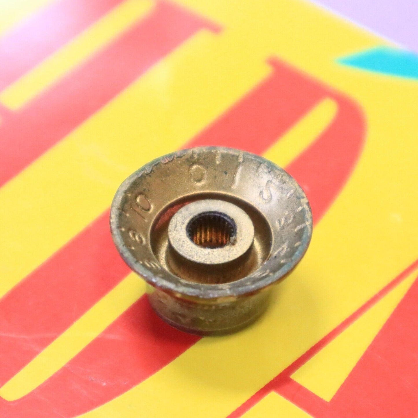 Vintage Gibson Gold Bell Top Hat Knob for Electric Guitars - Single Item