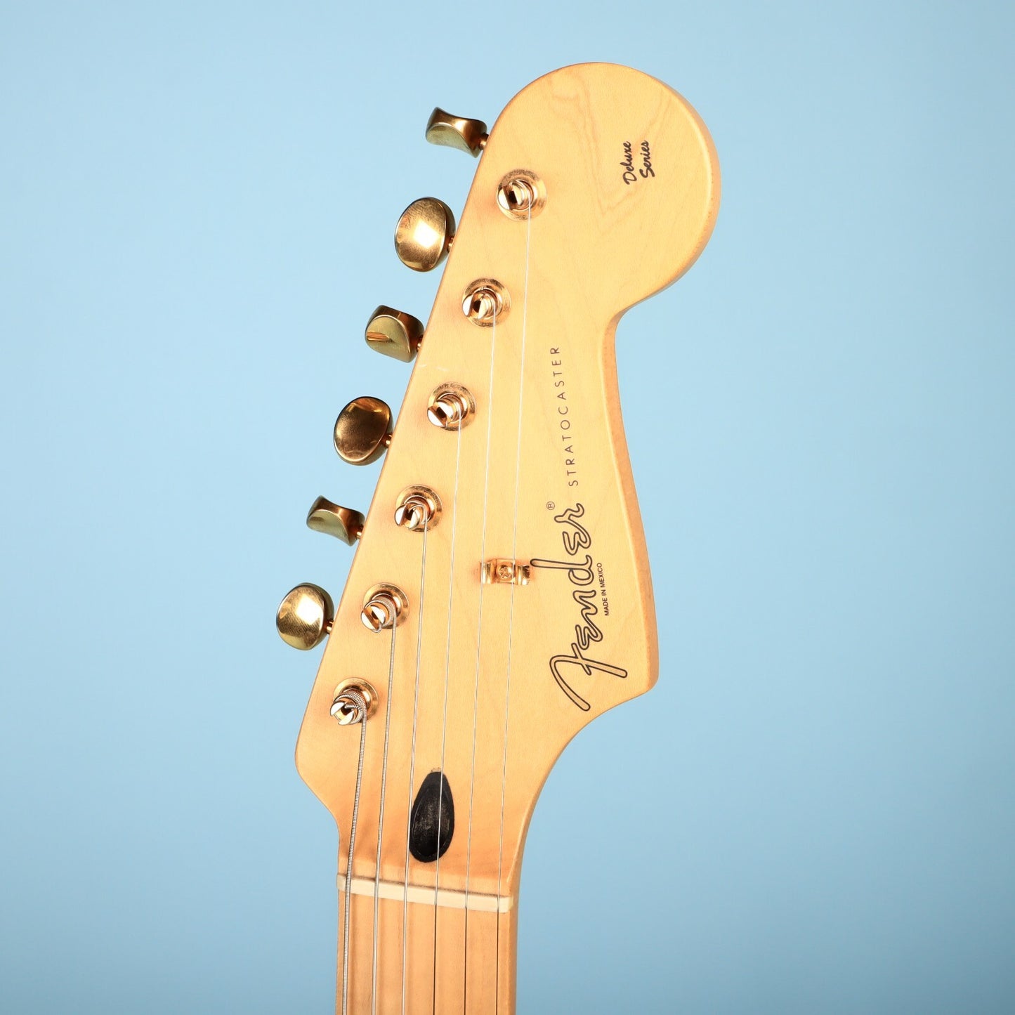 2005 Fender Mexico Deluxe Player Stratocaster Ash Honey Blonde MIM Strat Guitar