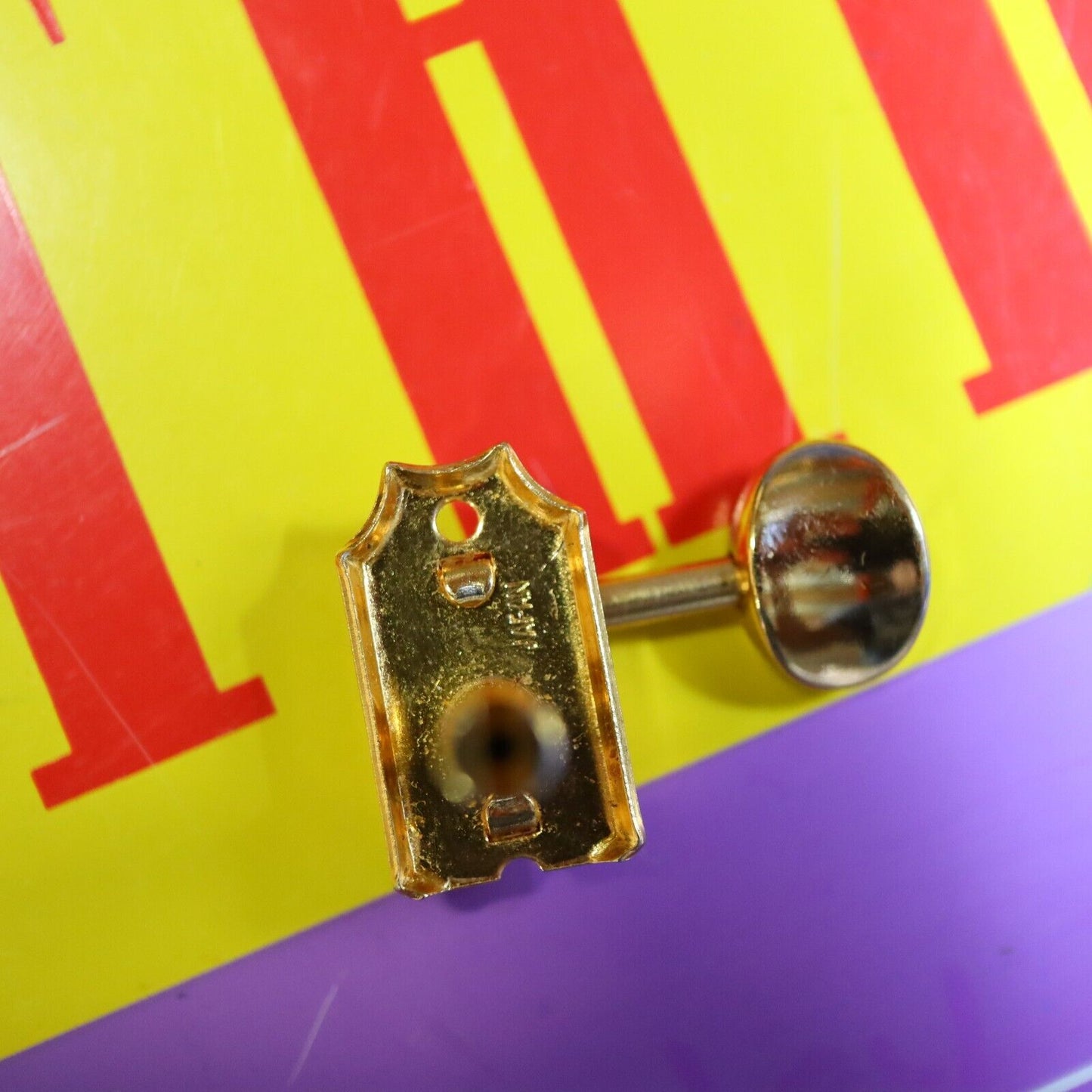 (1) In-line GOTOH Button Vintage Guitar Head Tuner (Gold) Top Tuner