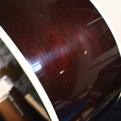 Guitarra acústica-eléctrica estándar Gibson J-45 de 2016