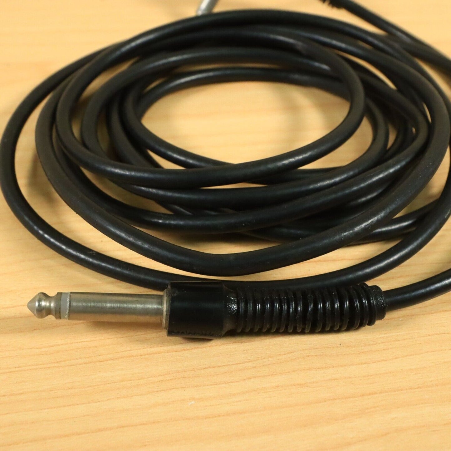 Vintage 1980s Yamaha L-Port 1/4 Inch Guitar Patch Cable- Black