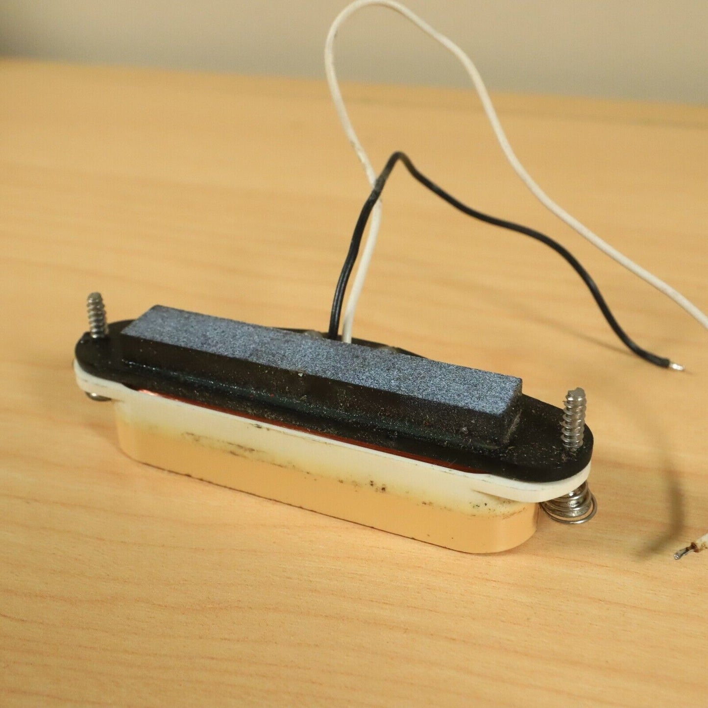 Vintage 80s MIJ Fender Squier Stratocaster Strat Single Coil Middle 4.47ohms
