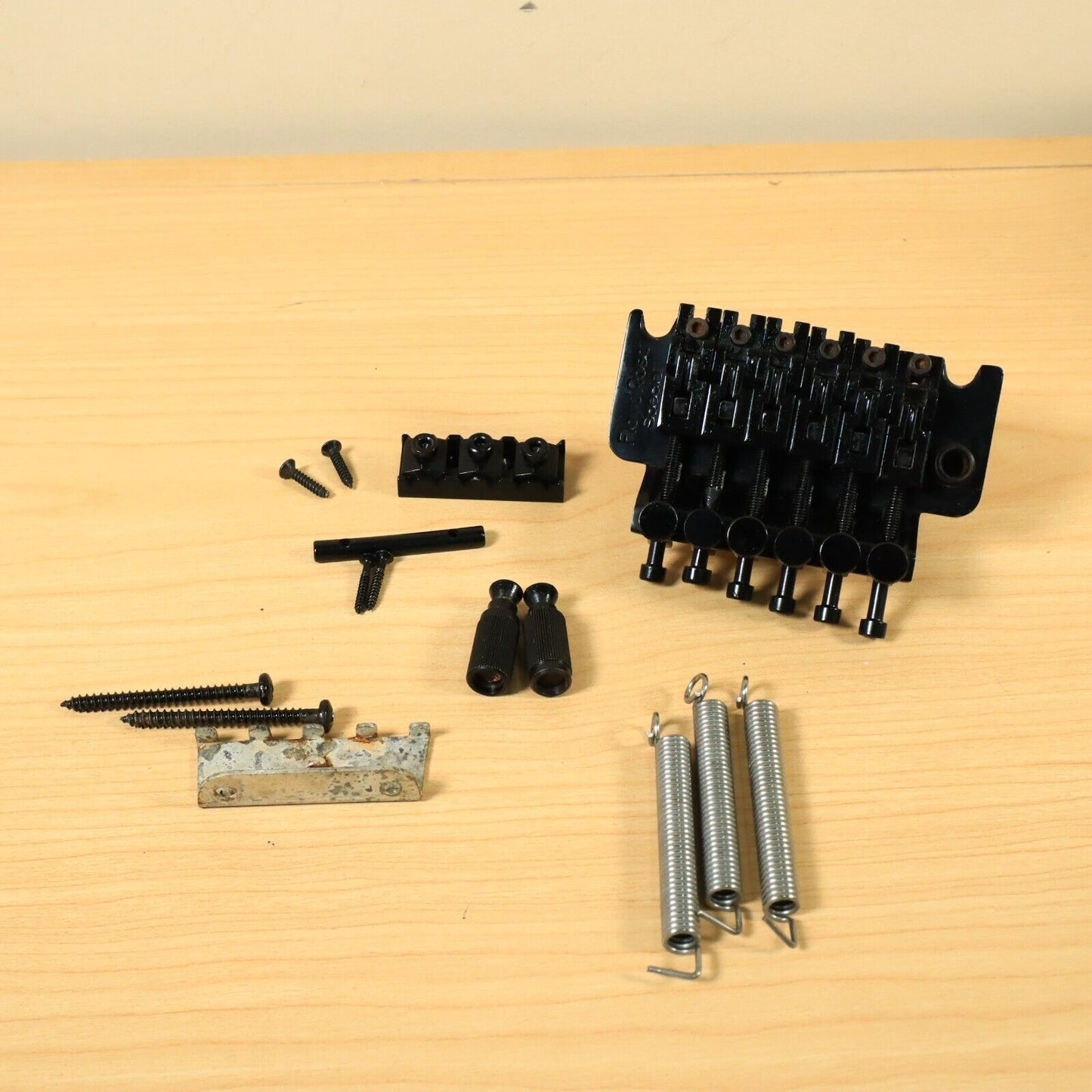 Floyd Rose Special Tremolo Bridge Set - Black