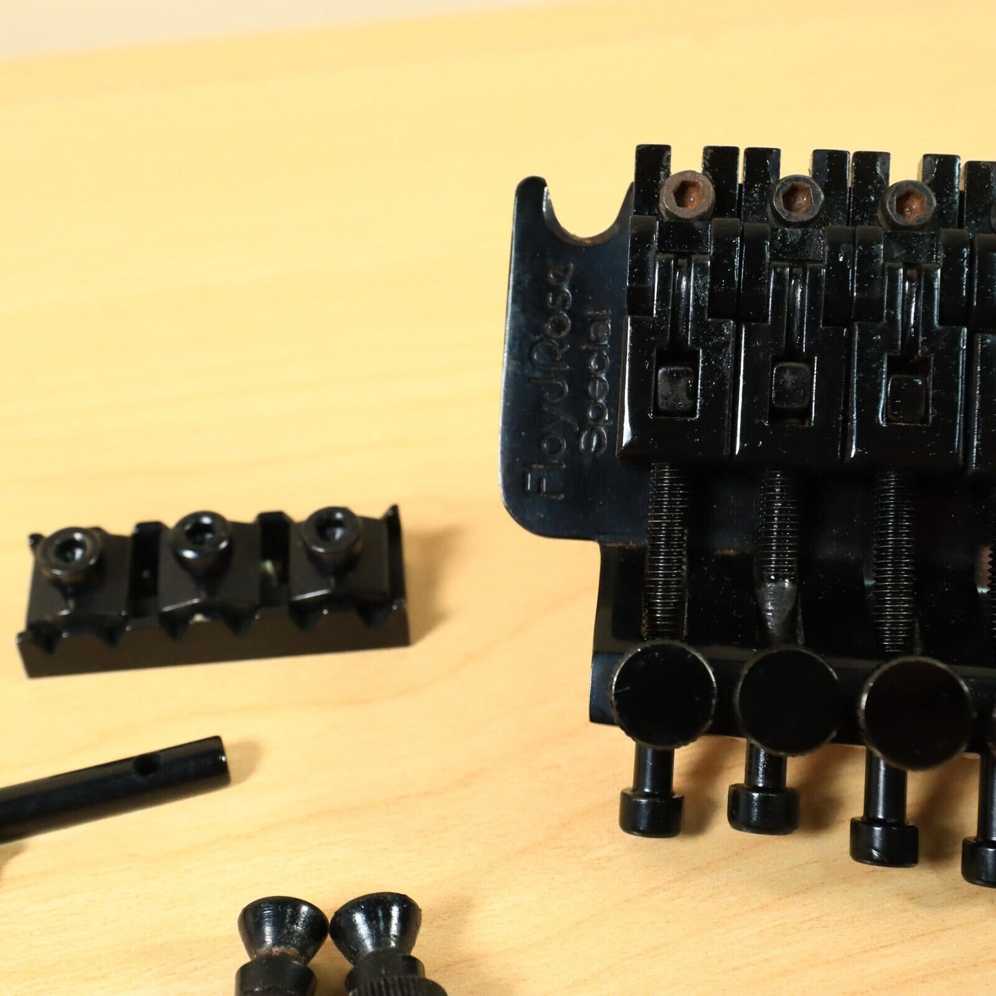 Floyd Rose Special Tremolo Bridge Set - Black