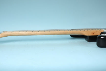2000 Fender Stratocaster Standard Left-Handed MIM Mexico Maple Electric Guitar