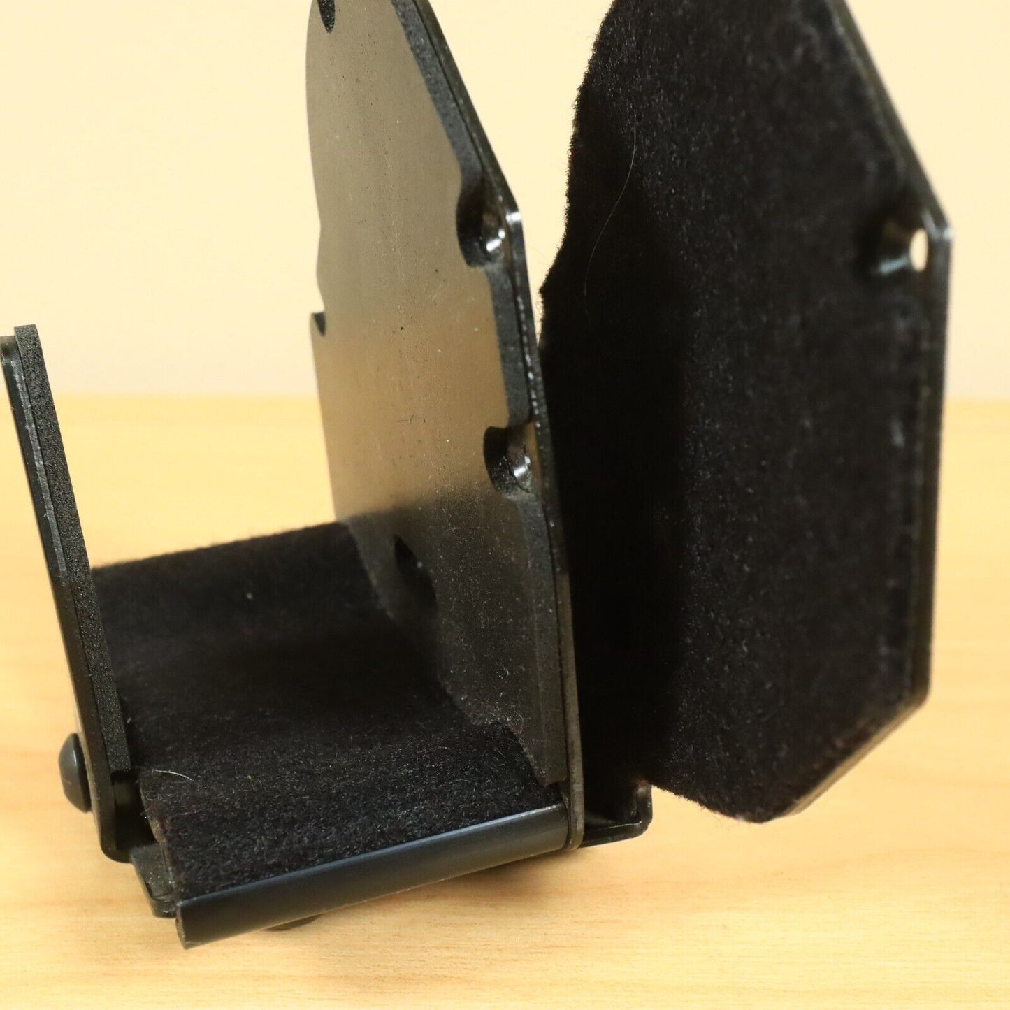 Roland GK-3B Synth Bass Guitar Mounting Bracket