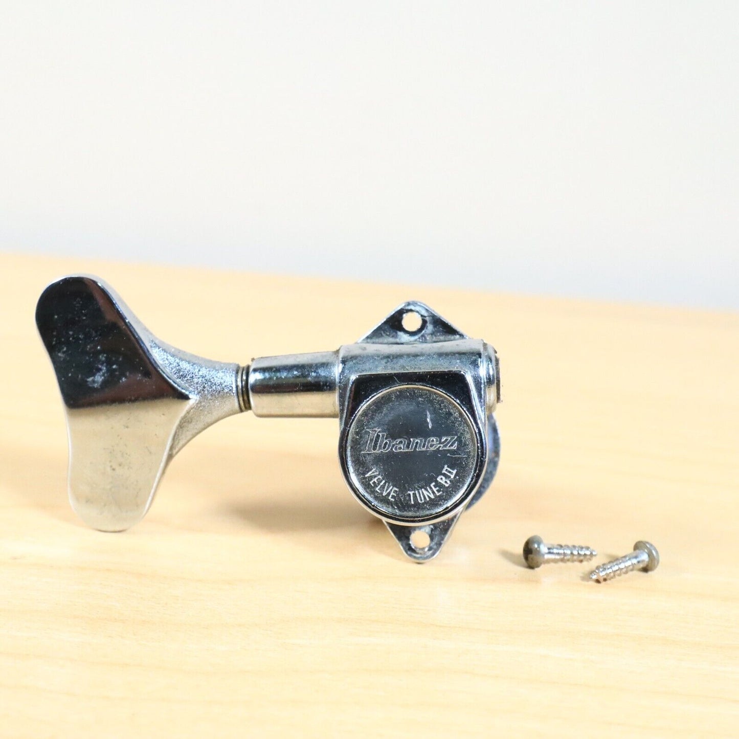 Ibanez Roadstar Bass Guitar Velve Tune B II Treble Side Tuner Tuning Peg Small