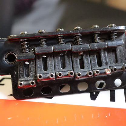 Wilkinson WVCSB Vintage Strat Tremolo Guitar Bridge - Black