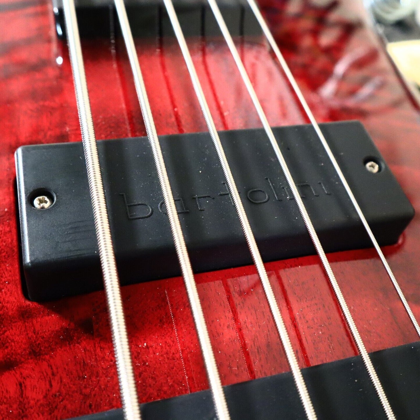 Spector Euro 5 LX 5-String Bass Guitar – Black Cherry Gloss