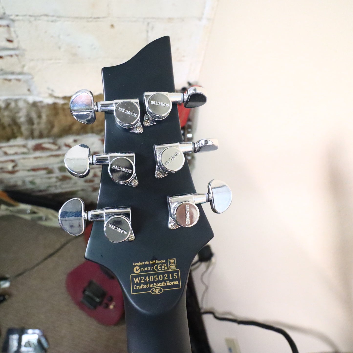 2024 Schecter Diamond Series MGK Machine Gun Kelly Razorblade Electric Guitar