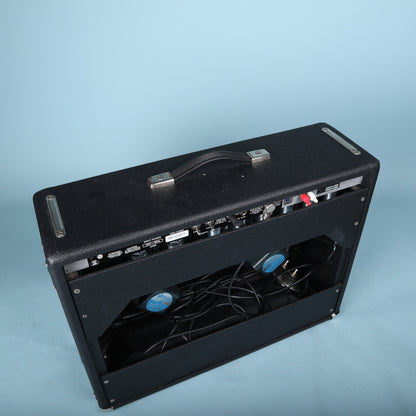 2005 Fender Custom Vibrolux Reverb 2x10 Professional Tube Amplifier
