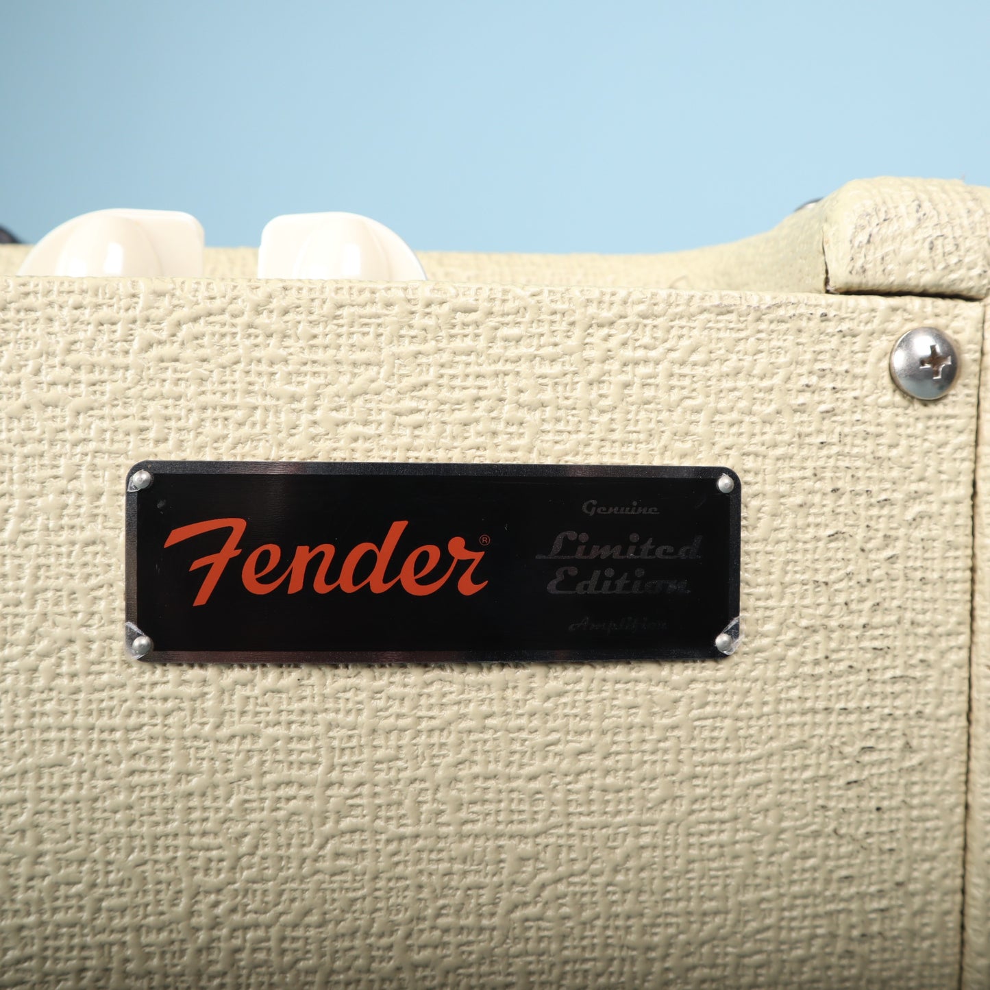 Fender Hot Rod Deluxe III Limited Edition Cream 40W 1x12 Tube Combo