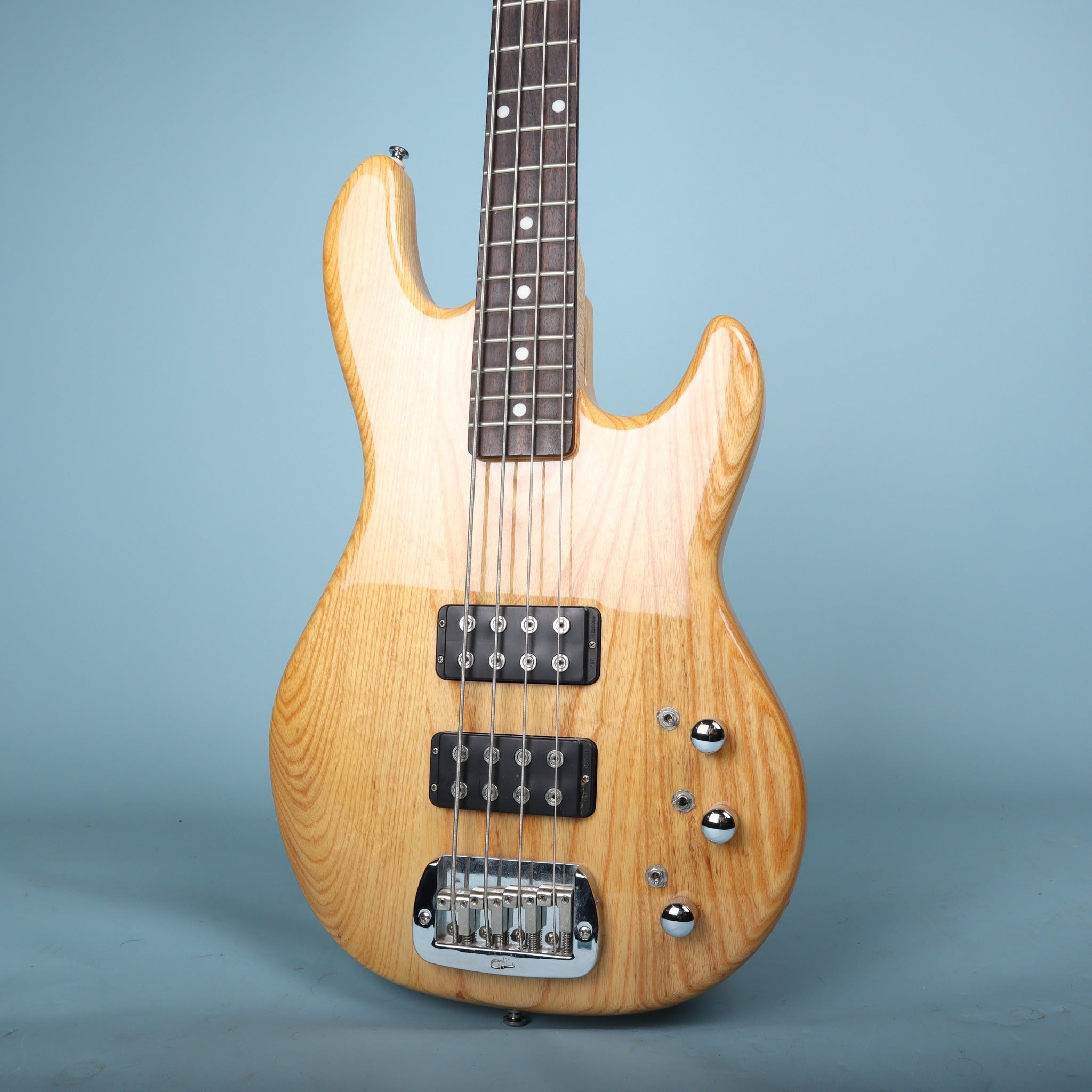 2007 G&L Tribute L-2000 Bass Guitar - Natural Gloss – GuitarFinds