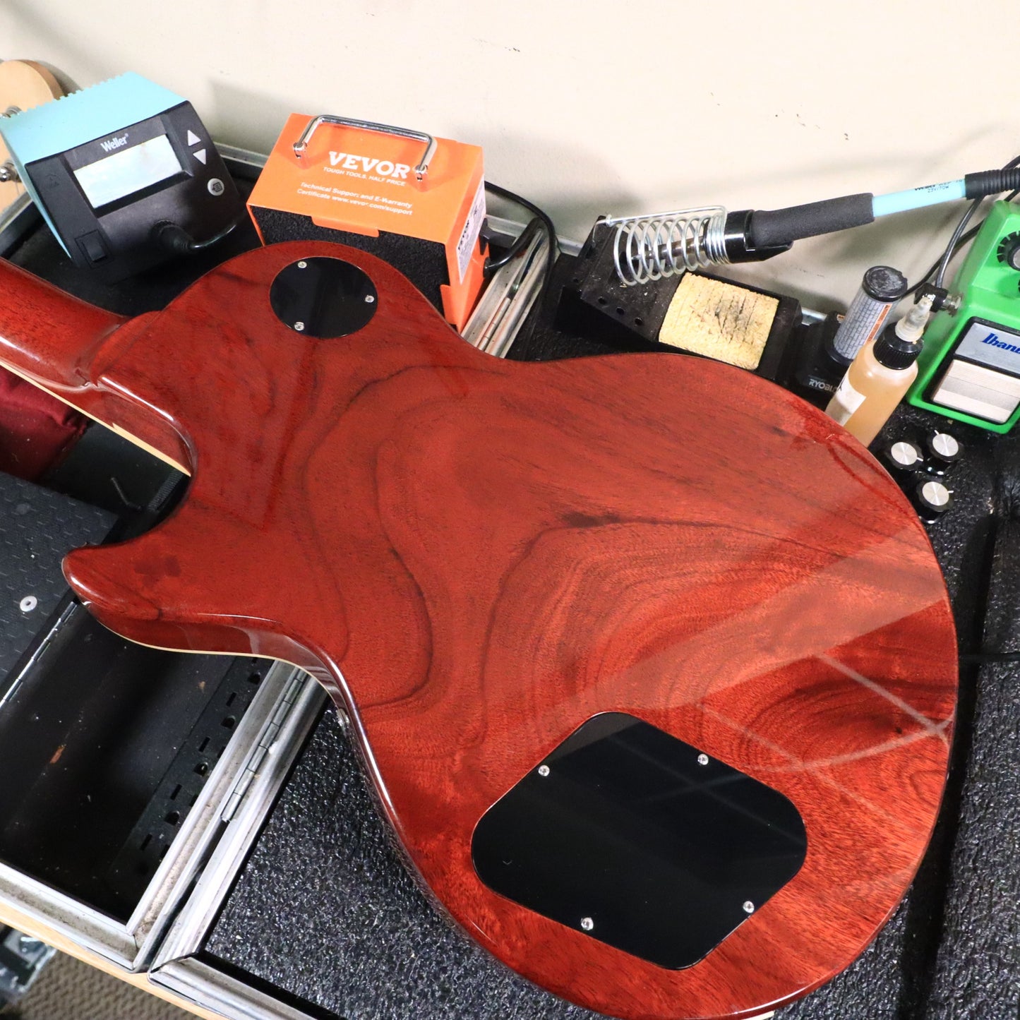 Ken McKay LP Single Cut Replica Sunburst Flame Top One Piece Back Guitar