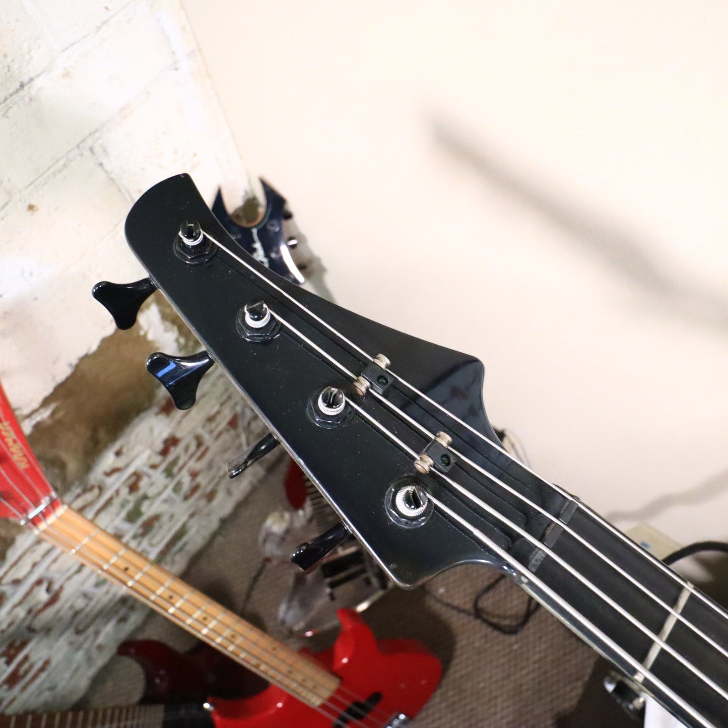 Modulus Custom Made Electric Bass with Graphite Neck and Bartolini Pickups
