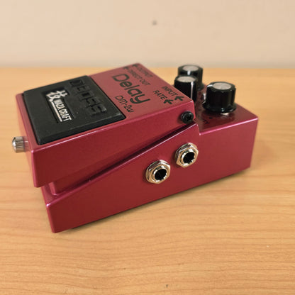 Boss DM-2W Waza Craft Analog Delay Pedal