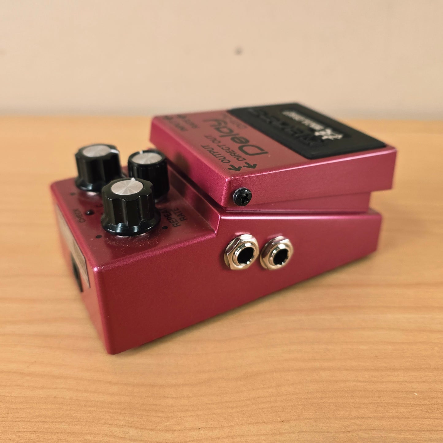 Boss DM-2W Waza Craft Analog Delay Pedal