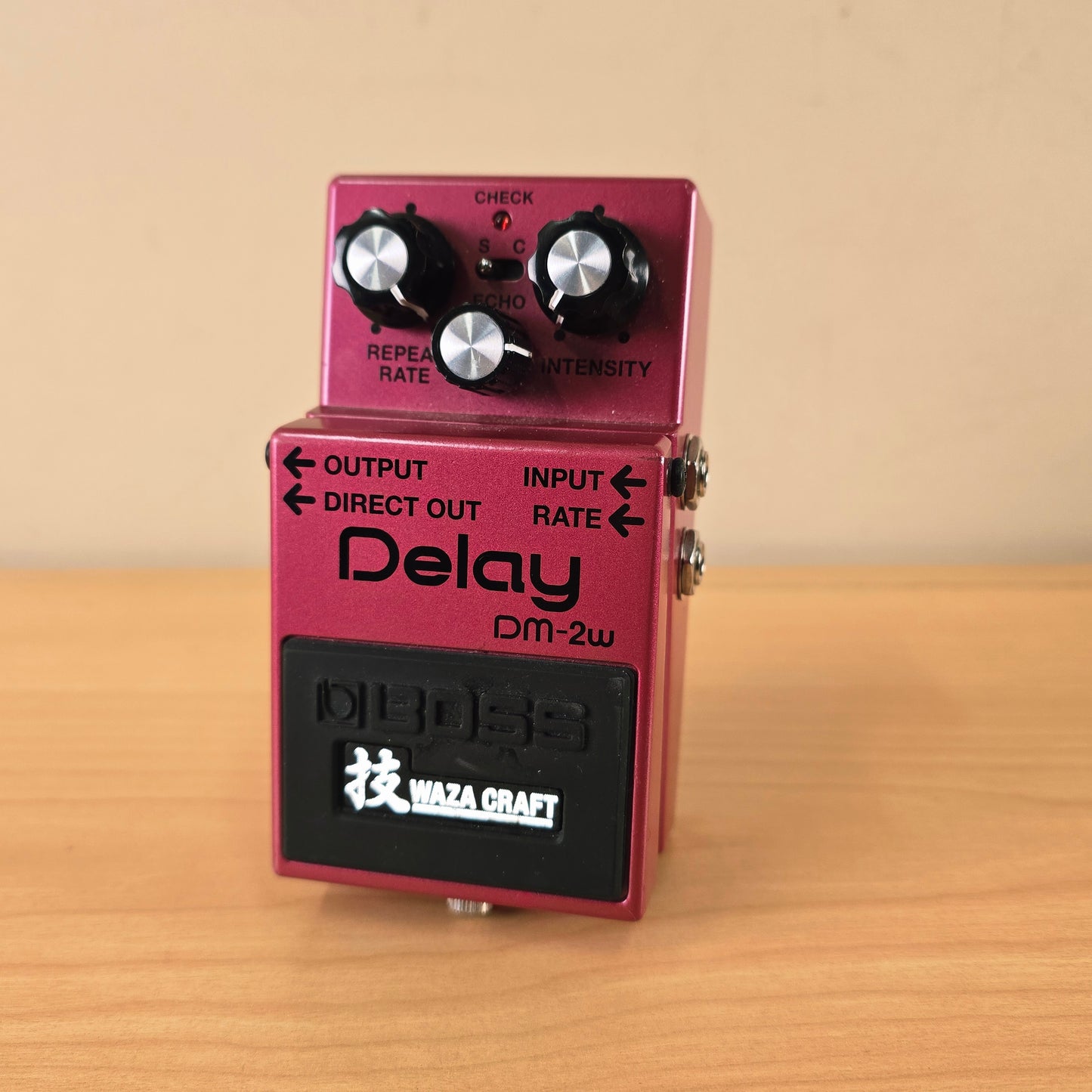 boss analog delay pedal Boss DM-2W Waza Craft Delay Pedal
