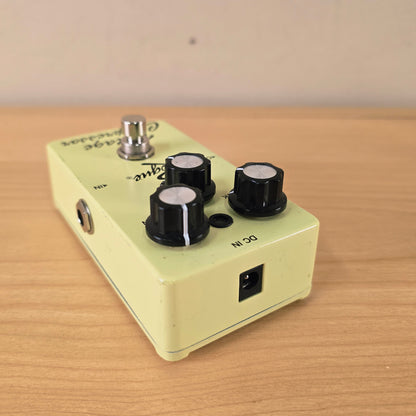 Rogue Vintage Compressor Guitar Pedal