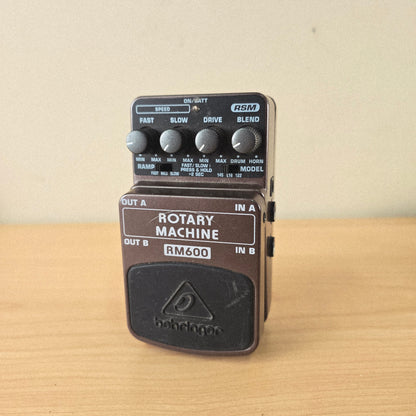 Behringer RM600 Rotary Machine Rotary Speaker Emulator Pedal