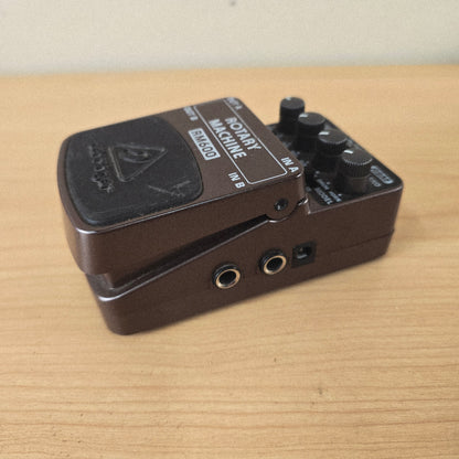 Behringer RM600 Rotary Machine Rotary Speaker Emulator Pedal