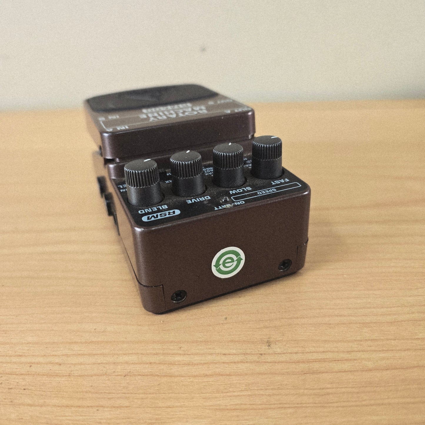 Behringer RM600 Rotary Machine Rotary Speaker Emulator Pedal