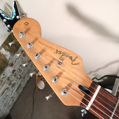 1998 Fender Deluxe Powerhouse Stratocaster Electric Guitar Red