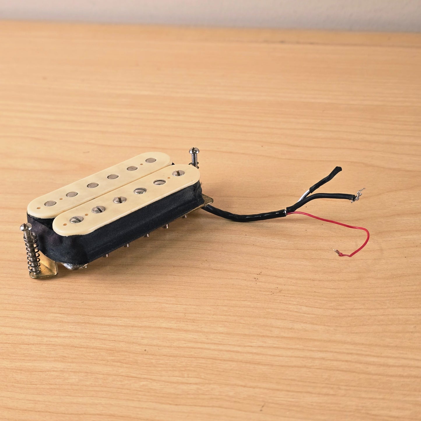 1983 Vintage DiMarzio DP103 PAF Humbucker Bridge Pickup Double Cream