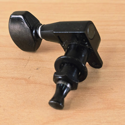 (1) Vintage 1990s Carvin Bass-Side Tuning Machine (E, A, D) - Black