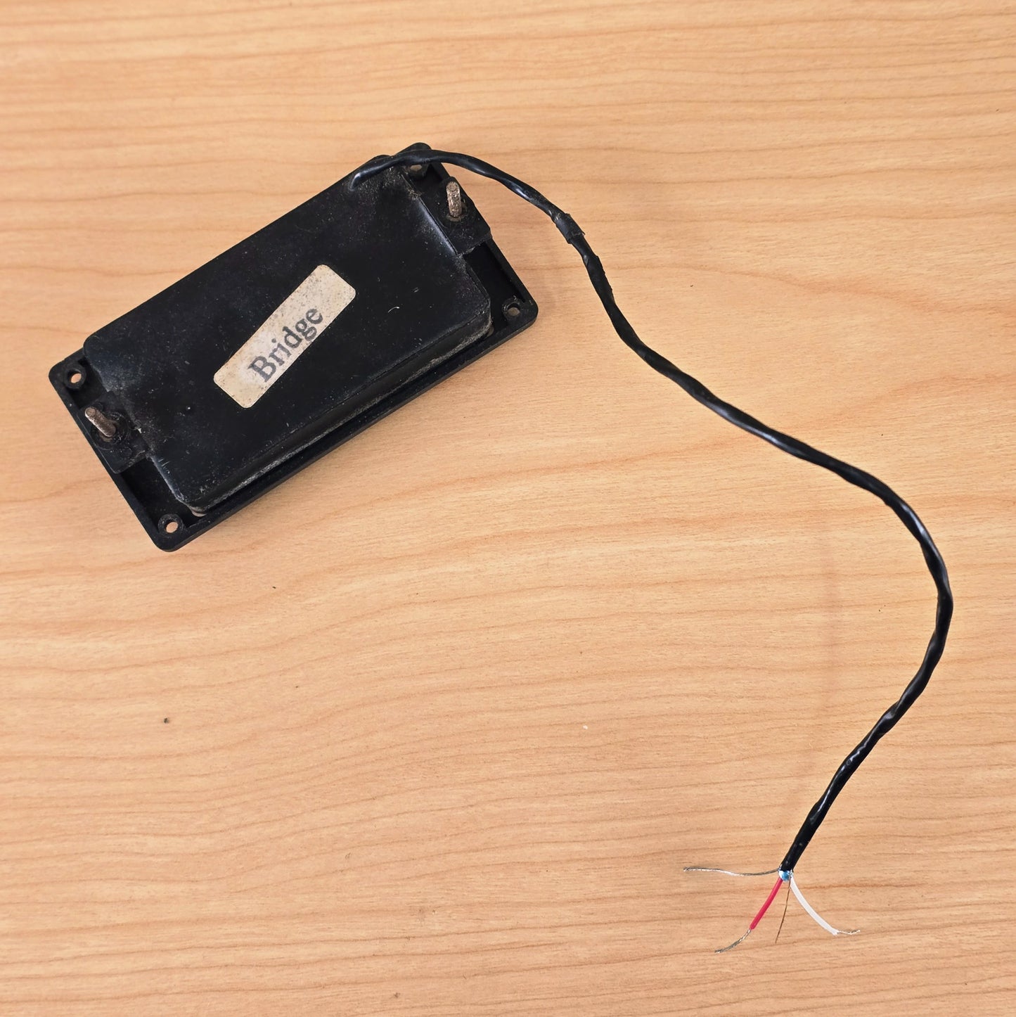 90’s Seymour Duncan Livewire Classic Active Bridge Humbucker Mounting Ring
