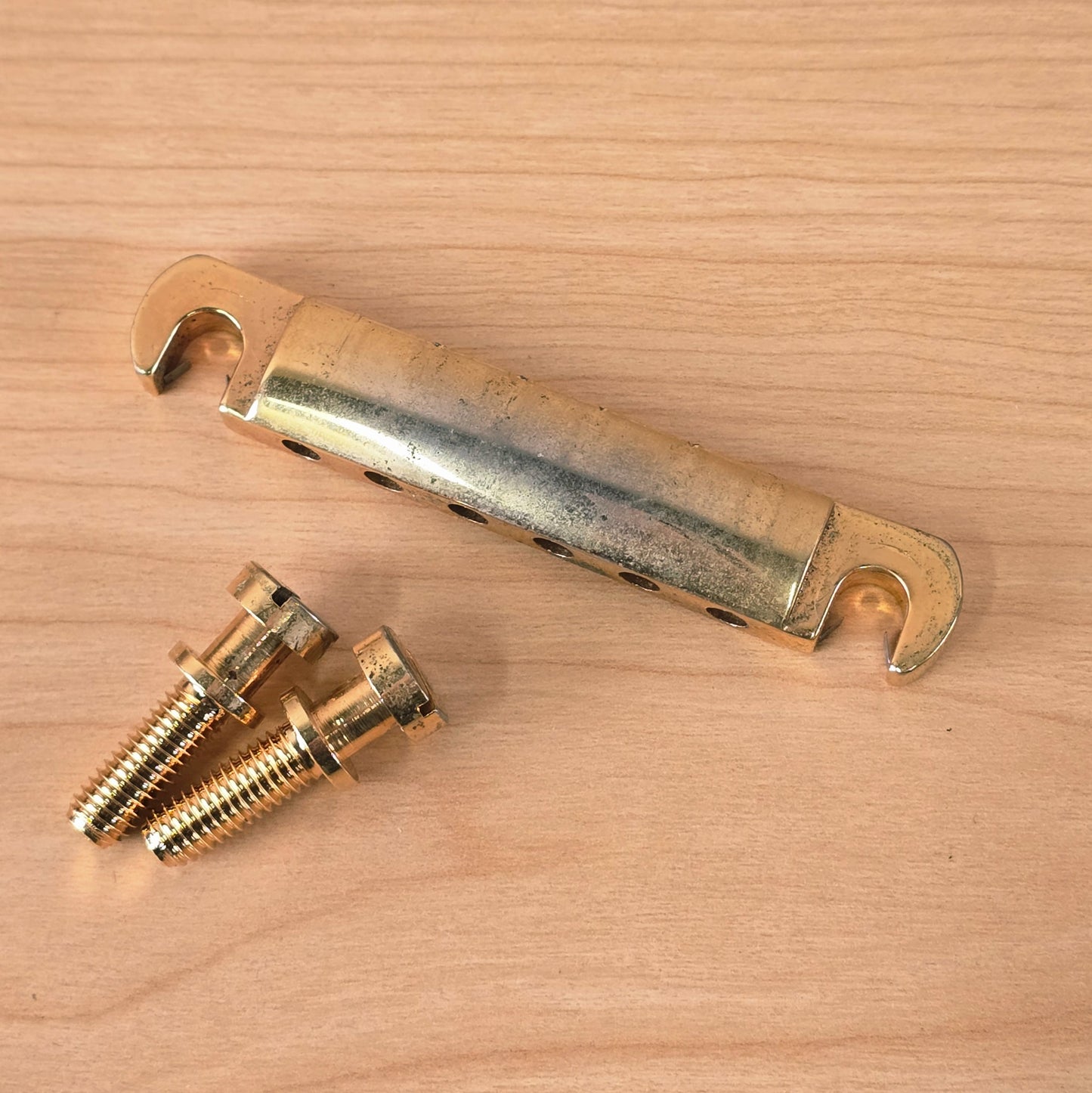 Epiphone LockTone Tune-o-matic Tailpiece Gold Patina Relic