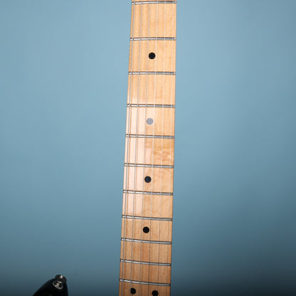 2021 Fender Player Stratocaster Maple Neck - 3-Tone Sunburst MIM
