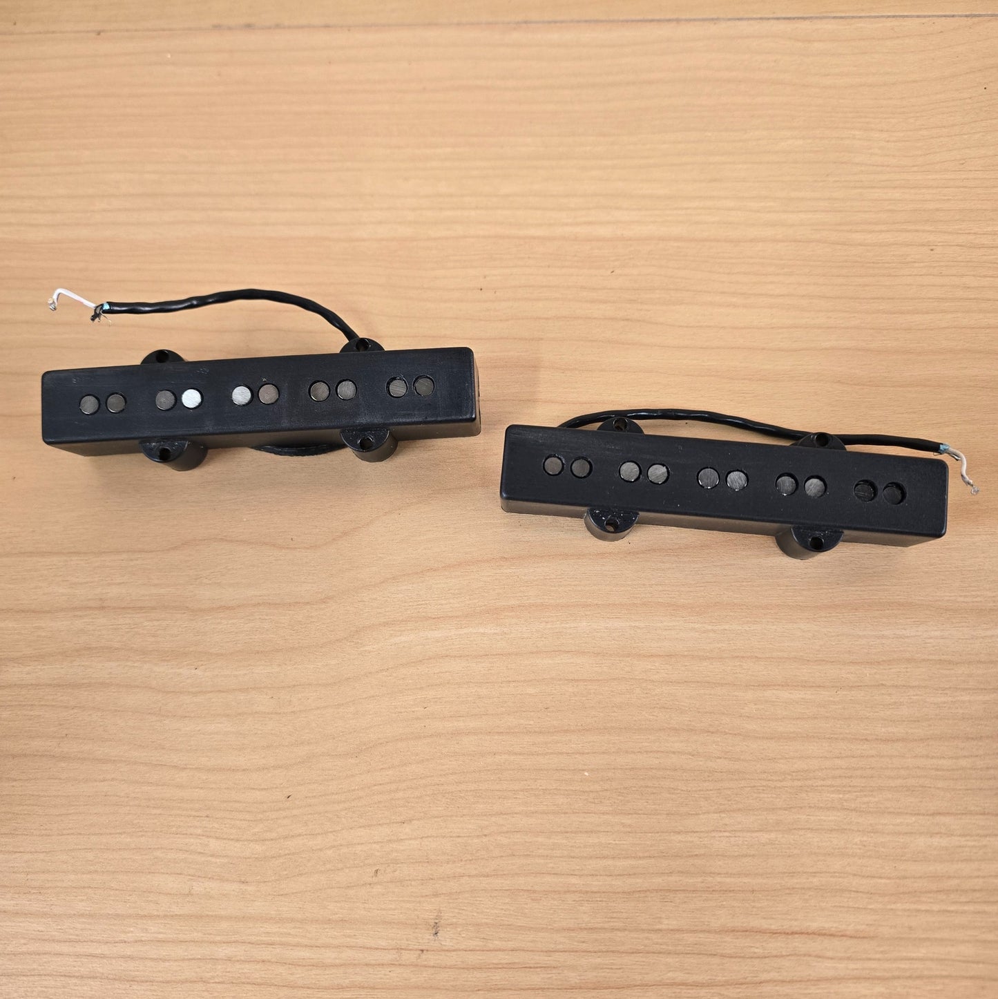 Seymour Duncan 2015 Apollo Jazz 5 String Bass Pickup Set 70 Neck 74 Bridge