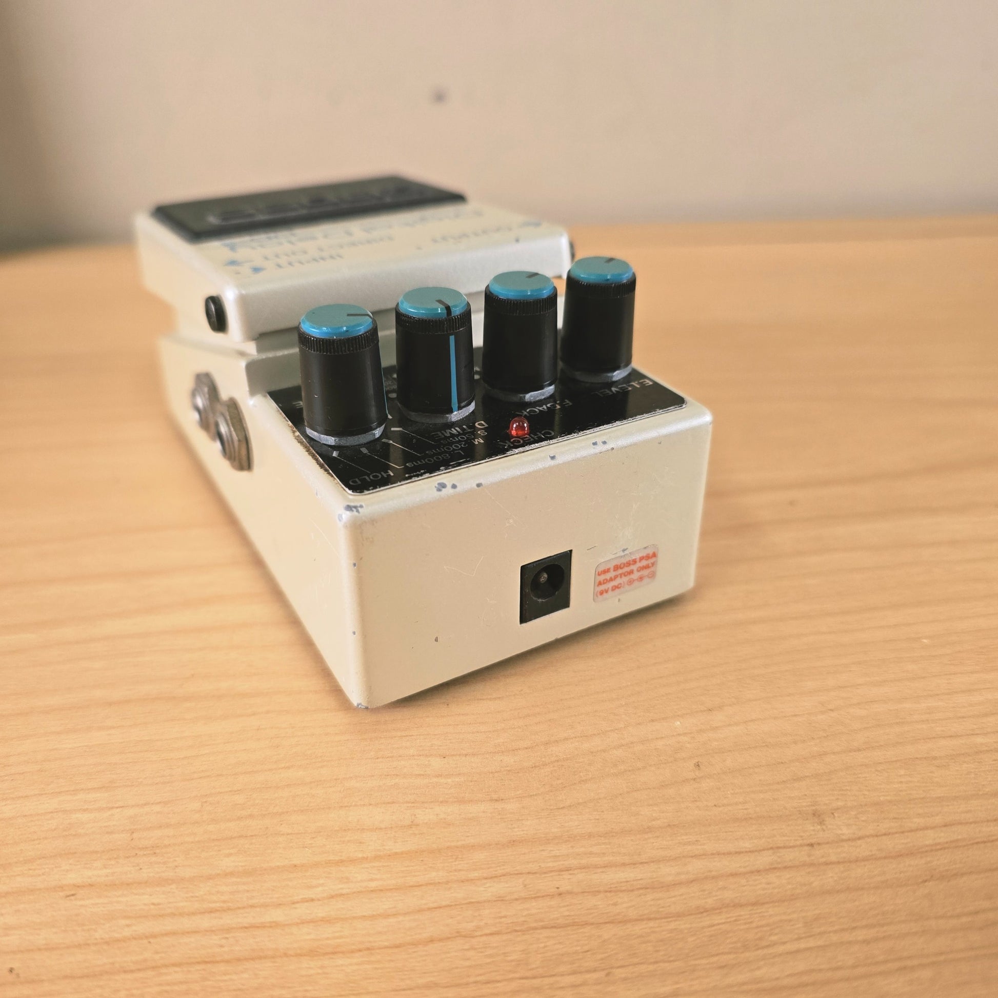 Boss DD-3 Digital Delay Pedal (July 1995)