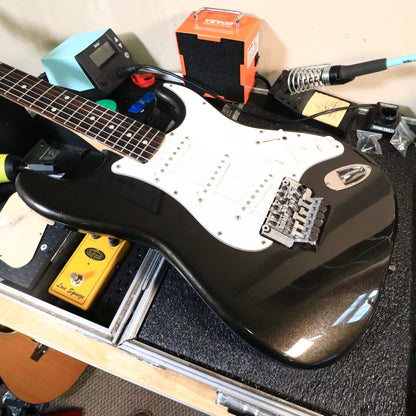 1989 Fender MIJ Stratocaster Black Flake Floating Tremolo