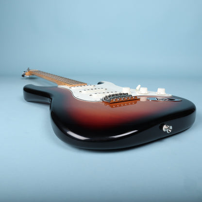 2021 Fender Player Stratocaster Maple Neck - 3-Tone Sunburst MIM