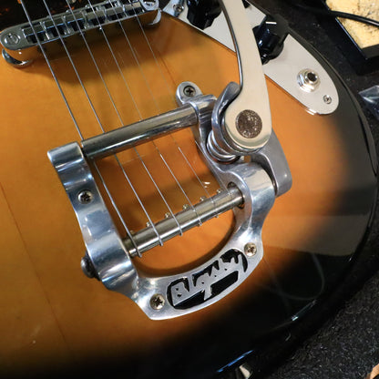 2012 Fender Japan Custom Order Mustang 2-Tone Sunburst w/ Factory Bigsby B5