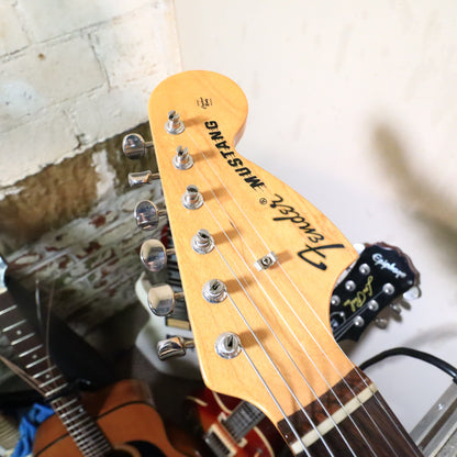 2012 Fender Japan Custom Order Mustang 2-Tone Sunburst w/ Factory Bigsby B5