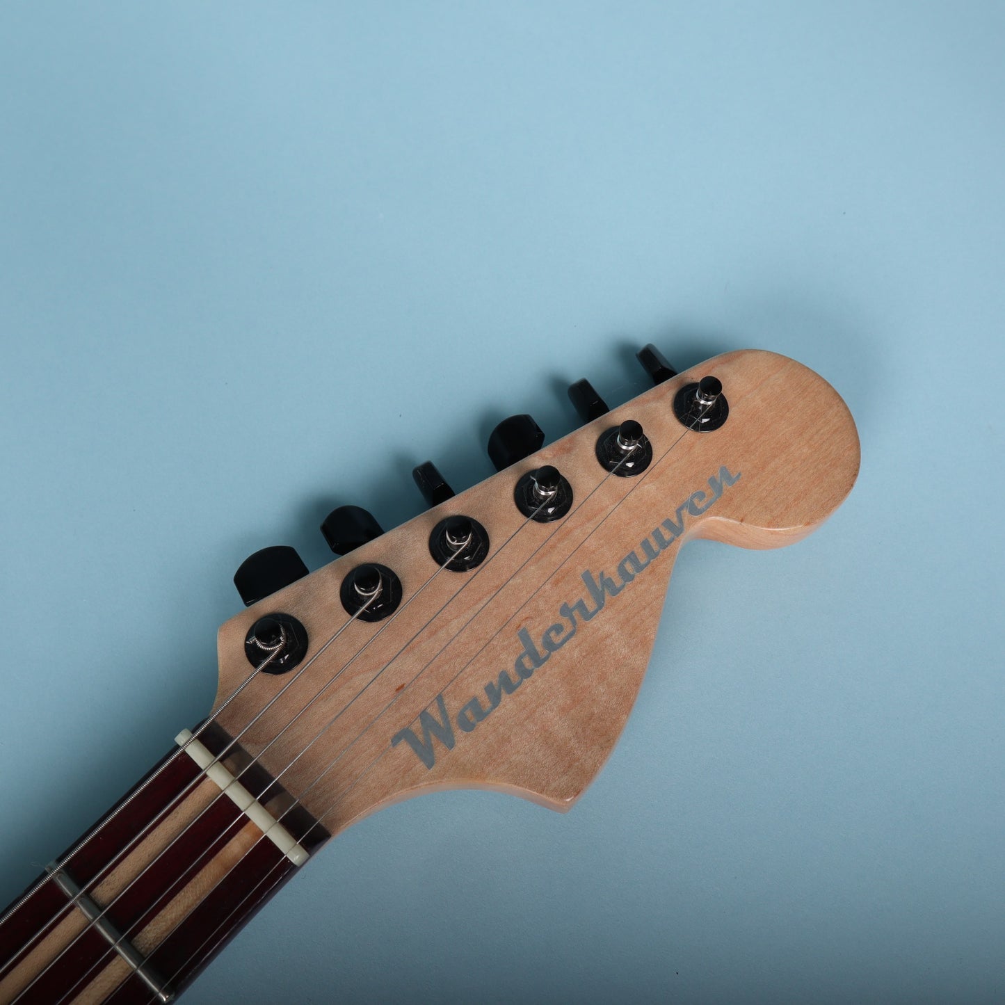 Wanderkauven Custom Shop Purple Heart 💜 Electric Guitar Metallic Grey