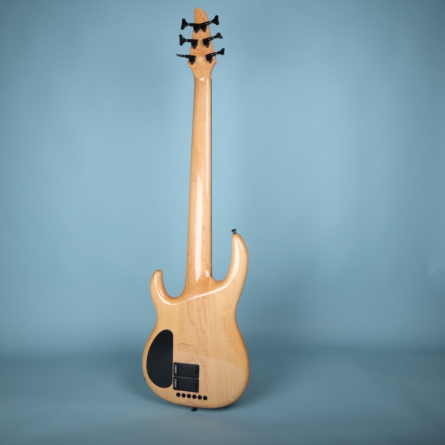 Carvin LB76 6-String Fretless Active Bass Guitar Figured Walnut Top Piezo