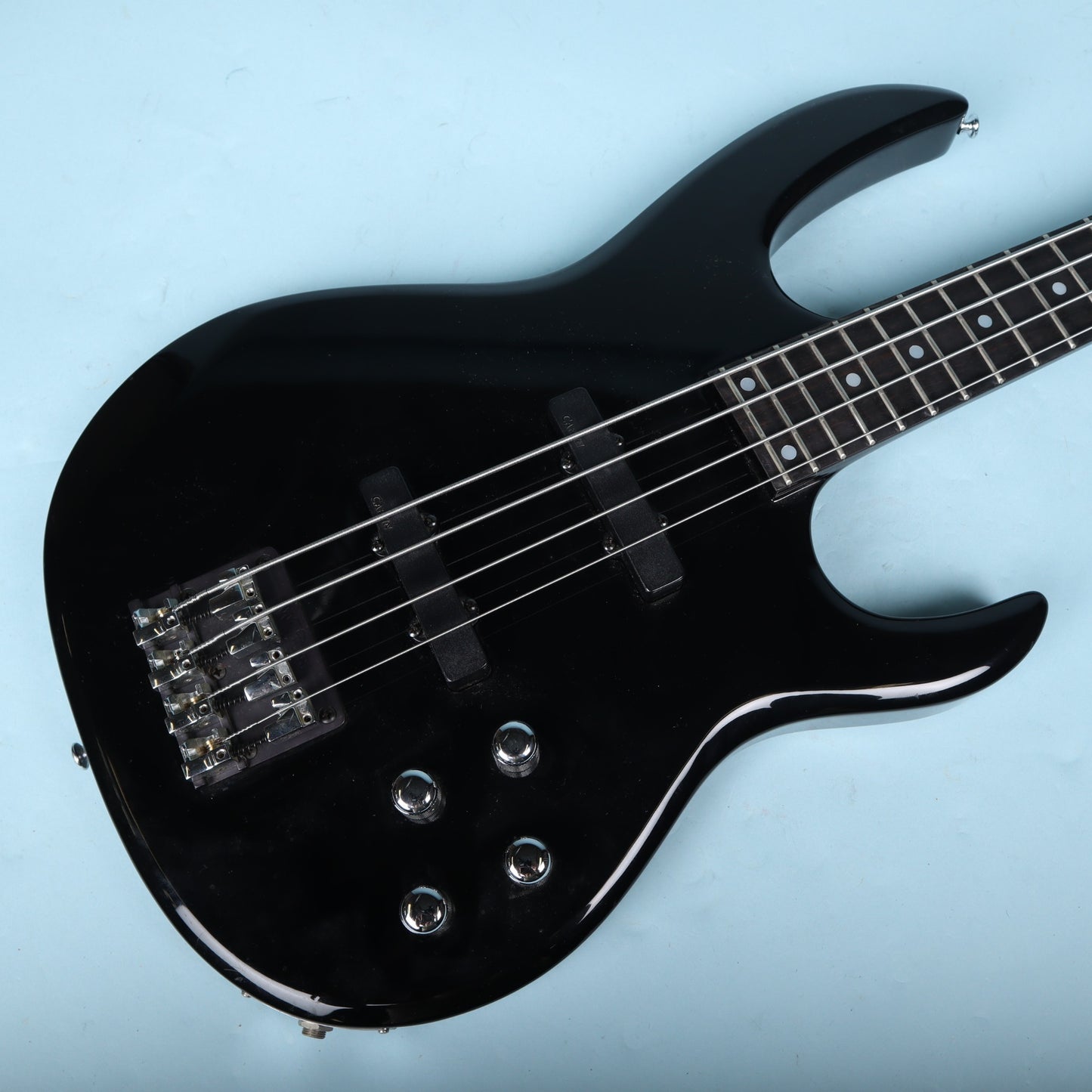 1996 Carvin LB70 Neck-Through Active Bass Black