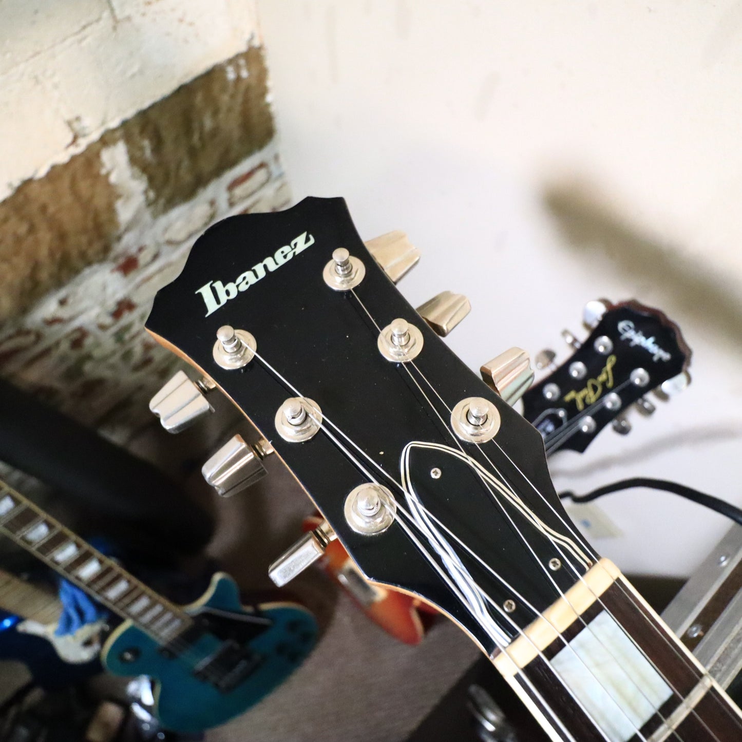 1981 Ibanez FA-100 Hollowbody Electric Guitar Natural