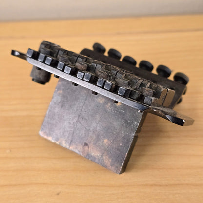 Vintage Licensed Floyd Rose Double-Locking Tremolo Bridge Black