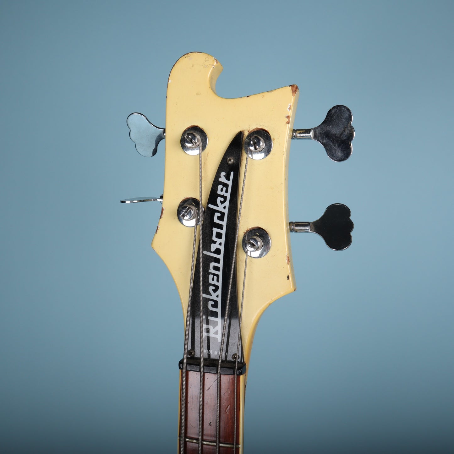 Rickenbacker 4001 Bass Guitar White 1974 Road Worn