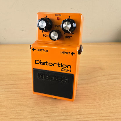 Boss DS-1 Distortion Guitar Orange Pedal