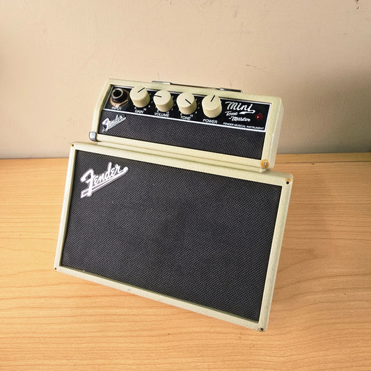 Fender Mini Tone-Master 1W 2x2インチ ミニギターコンボアンプ