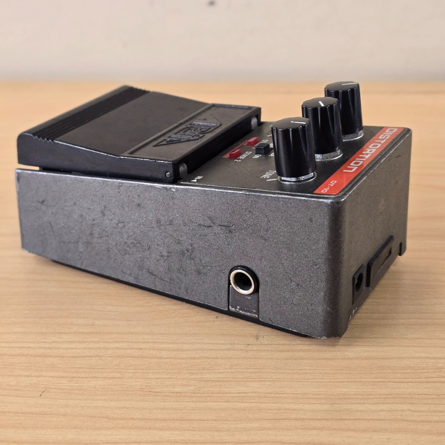 Aria DT-10 Distortion Pedal Vintage 1980s Made in Japan