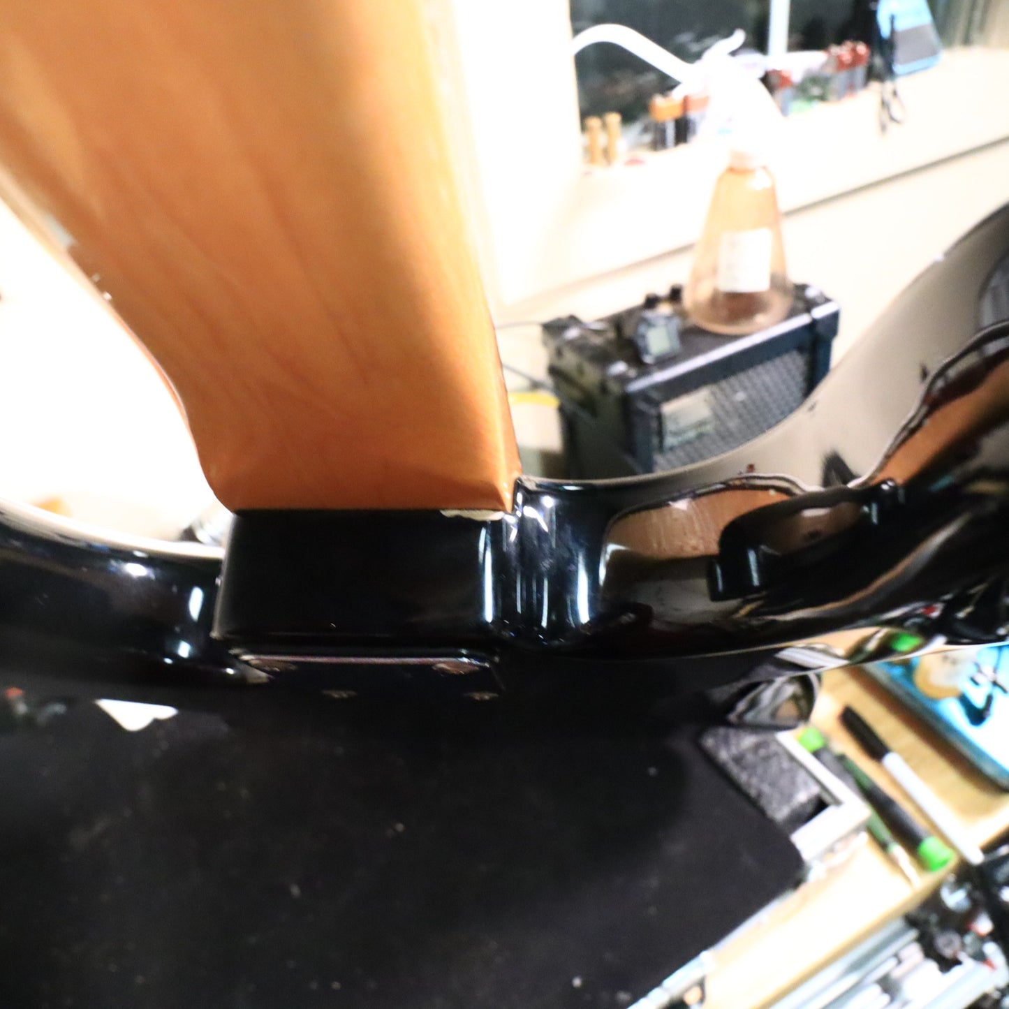 1986 Fender Jazz Bass Made in Japan Black Rosewood Fretboard