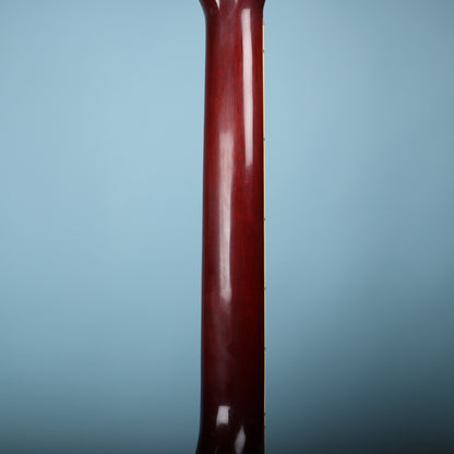 The smooth mahogany neck back profile.